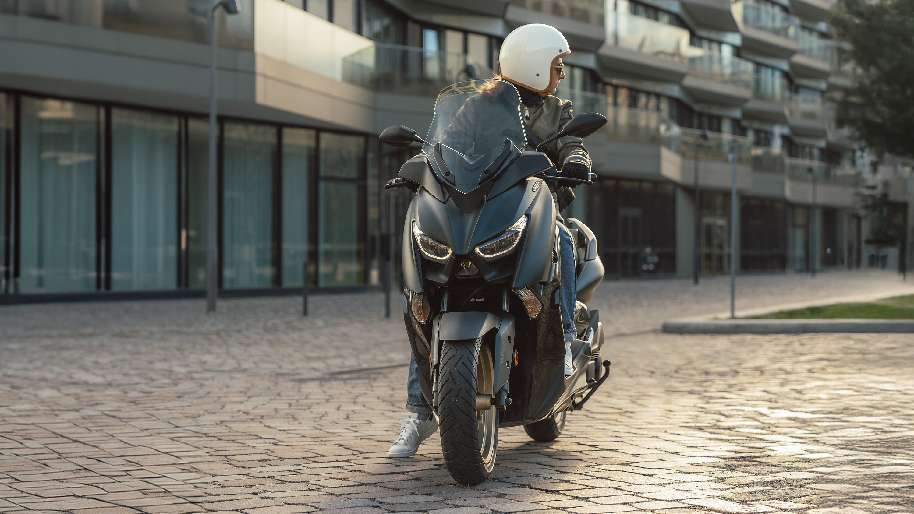 ContiScoot: over 30 Tire Sizes for Urban Mobility and Everyday ...