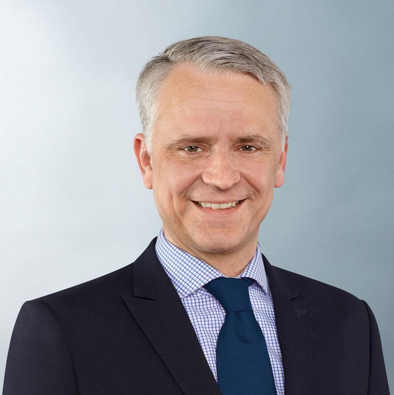 Philipp von Hirschheydt, head of the replacement tires EMEA business