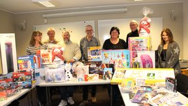 ContiTech-Mitarbeiter spenden Weihnachtsgeschenke an bedürftige Kinder