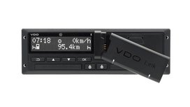 VDO Link: Erste Plug-and-Play-Lösung zur Verknüpfung des digitalen Tachographen mit cloudbasierten Diensten