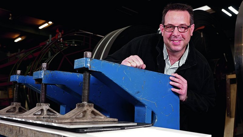 ContiTech application technician Michael Möschen