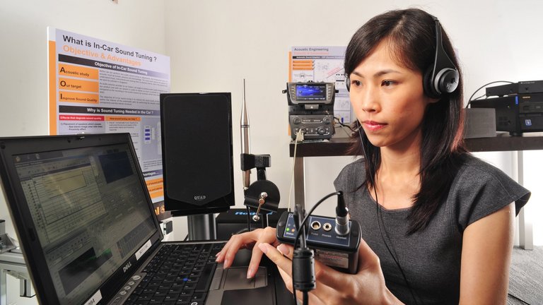 img_2014_11_27_singapore_rd_4_en-data