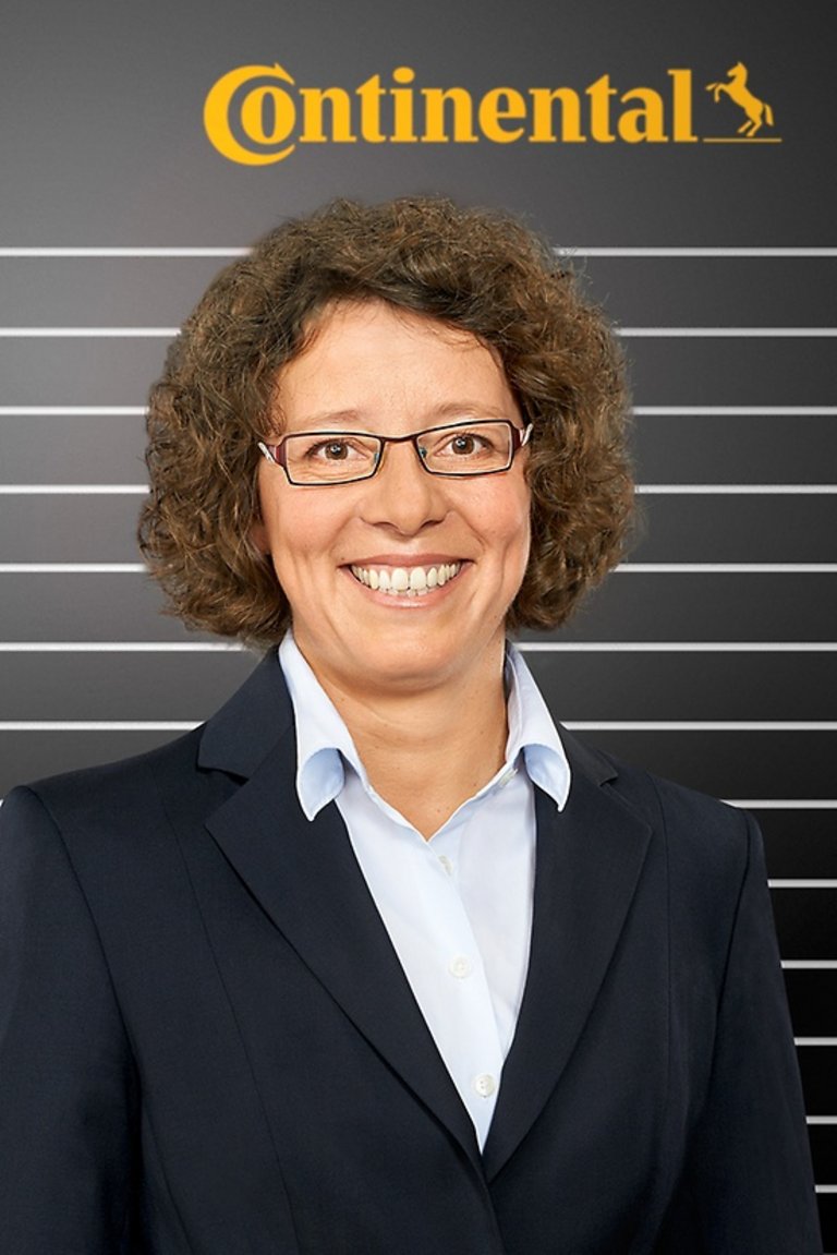 Dr. Carla Recker