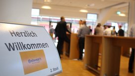 Lernreise „Produktion in Perfektion“: 150 Manager informieren sich bei Continental in Regensburg