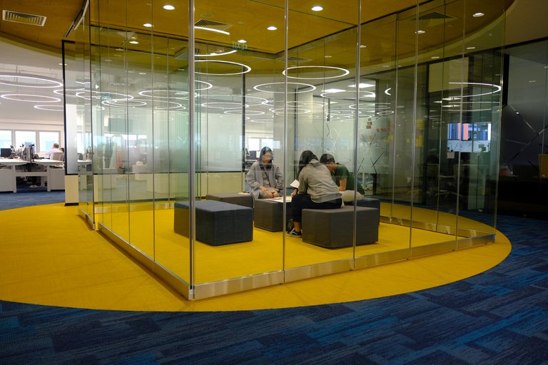 Continental_PP_Singapore_Glass