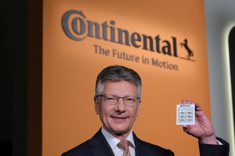 Dr. Elmar Degenhart | printed circuit board for electric vehicles