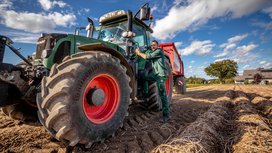 Ausbildungsförderung für Land- und Tierwirte: Continental veranstaltet Förderwettbewerb für Azubis im ersten Lehrjahr