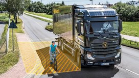 Turn Assist System for All Trucks – Continental Makes Roads Safer for Pedestrians and Cyclists