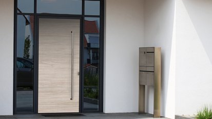 Continental now offers cross-printed surfaces for the continuous coating of door panels