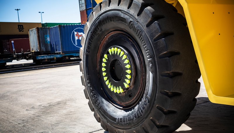 Port Plus compound for V.ply tires