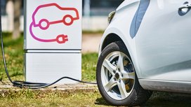 Die zehn weltweit volumenstärksten E-Fahrzeug-Hersteller vertrauten 2023 auf Reifen von Continental
