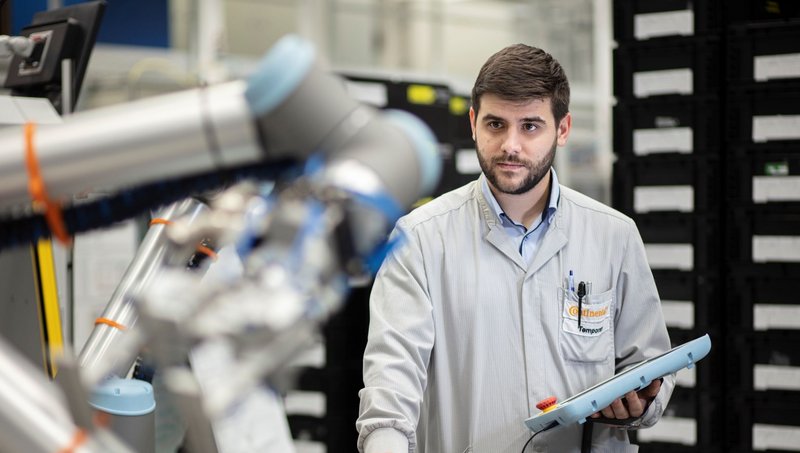 David Fira-Mladinescu