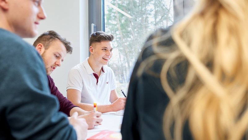 Headerbild Fachkraft Lagerlogistik