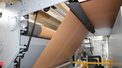 Continental-Geschäftsfeld Surface Solutions investiert mehrere Millionen Euro in eine neue Druckmaschine