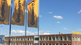 Hightech-Sensor für Premium-Fahrzeuge: Continental Dortmund feiert Produktion des 100-millionsten MAPPS