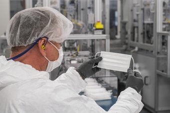 Maskenproduktion bei Continental