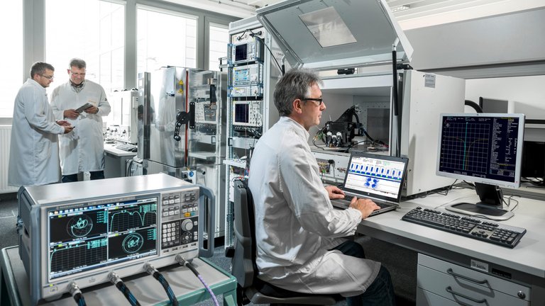 img_2015_10_09_car_key_system3_de-data