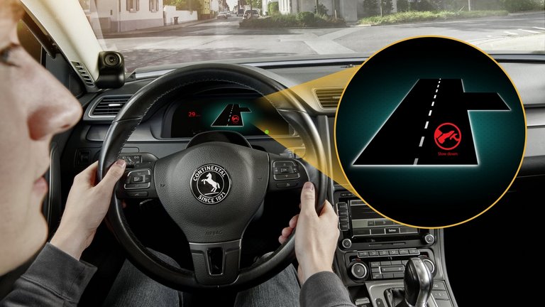 Right-before-left intersections - zoom