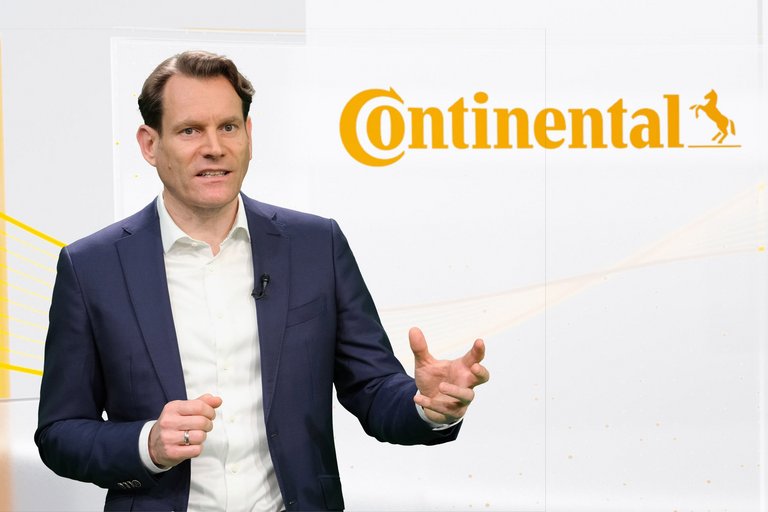 Continental_PP_Nikolai Setzer