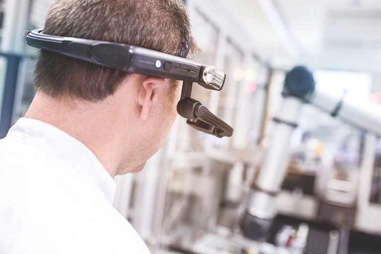 PB_Continental_Datenbrille