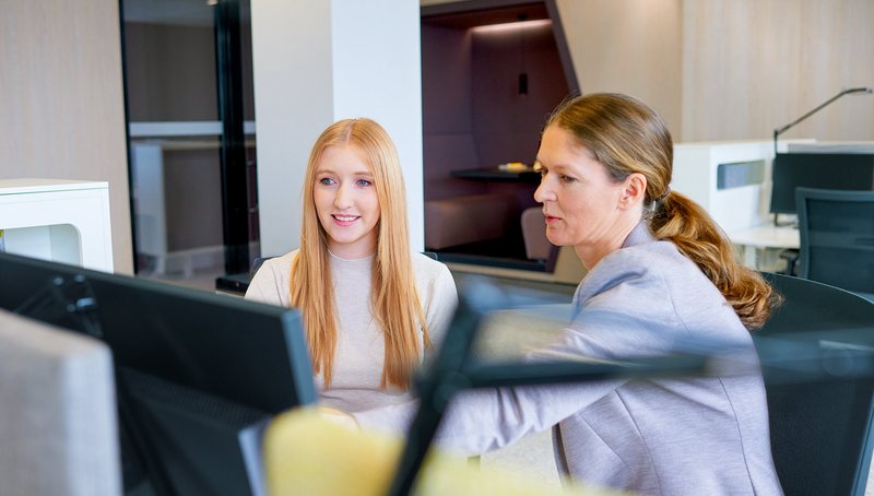 Headerbild Wirtschaftsinformatik