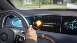 Als erste Zulieferer integrieren Continental und Elektrobit Alexa Custom Assistant von Amazon ins Fahrzeug