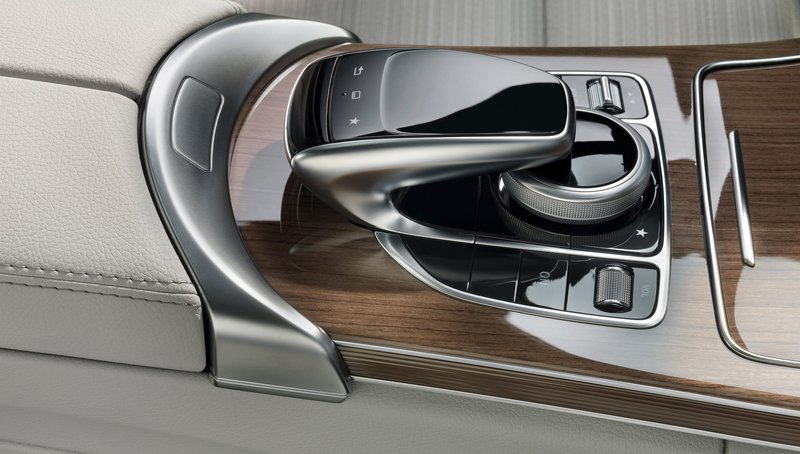 img_2014_02_28_daimler_en-data