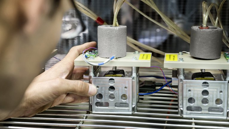 img_2015_10_09_car_key_system6_de-data