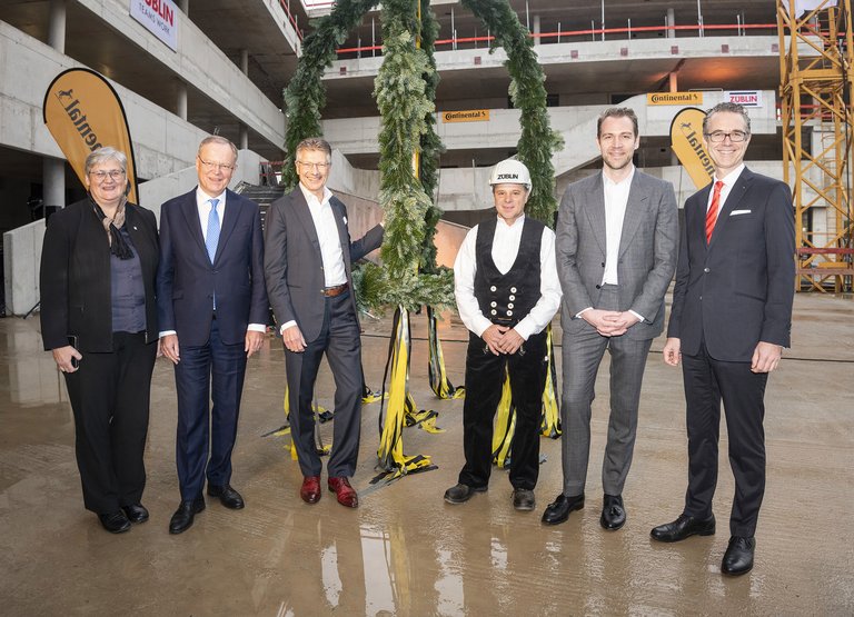 Continental_pp_Richtfest