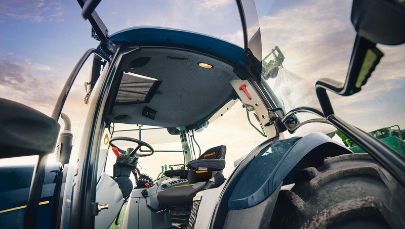 20200722 Oberflaechenmaterial Landmaschinen img teaser (uv)